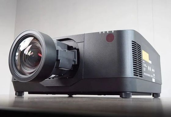 جهاز عرض ليزر 4K 3LCD 30000 ANSI لومن Flyin EL-G36KU 7D هولوجرام خارجي بناء ثلاثي الأبعاد جهاز عرض مكان كبير